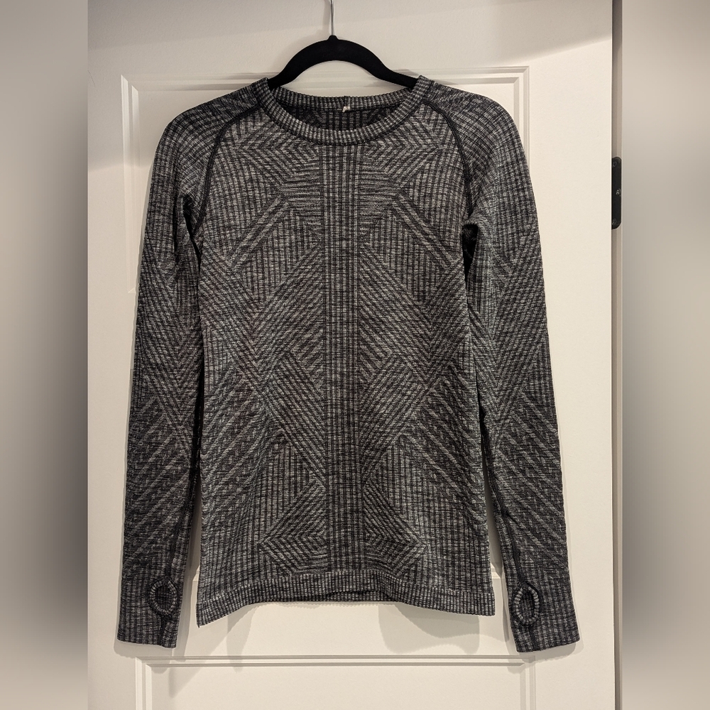 Lululemon Rest Less Pullover Size 4 Textured Dark Gray Fitted Baselayer Small
